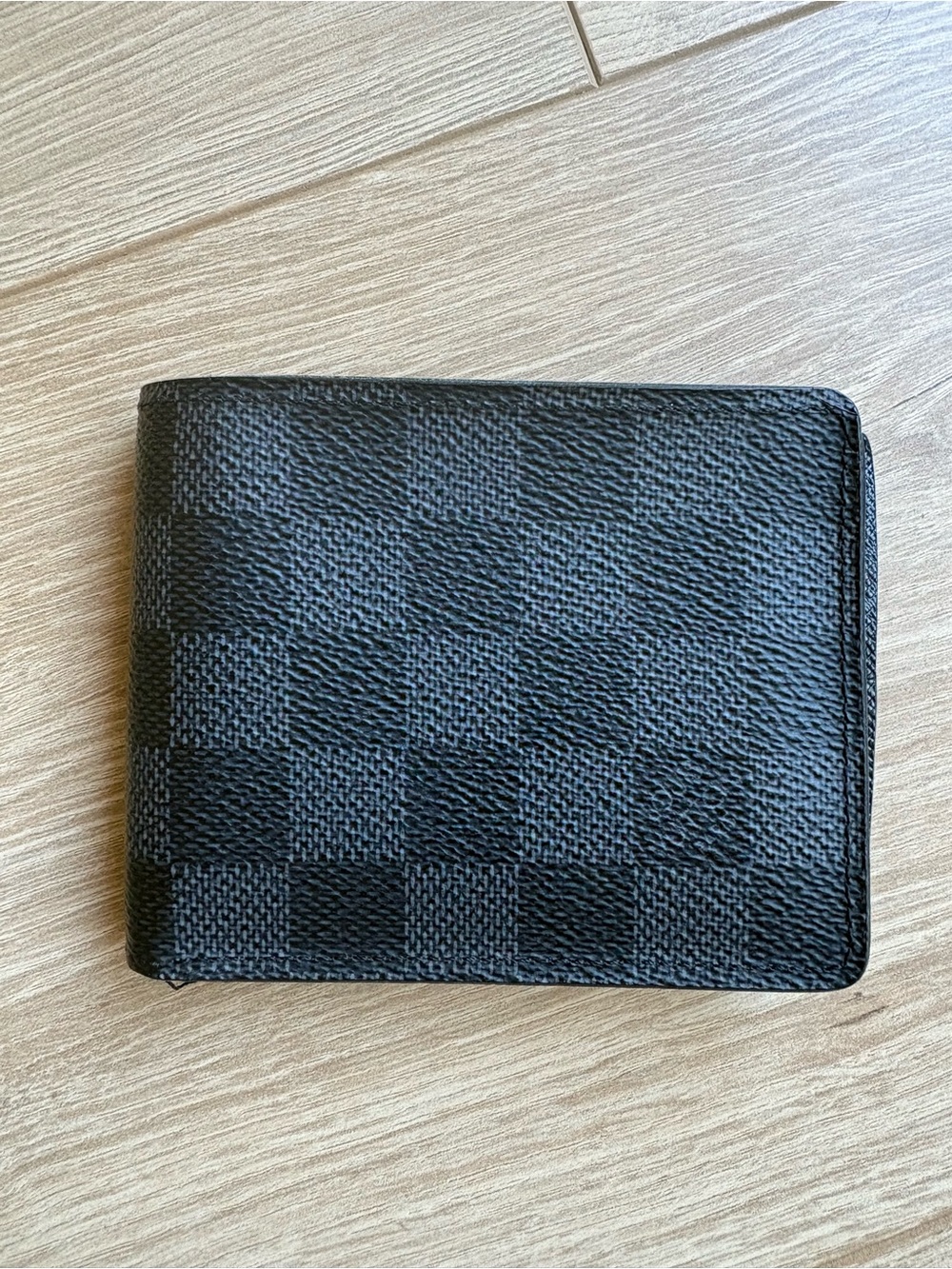 Louis Vuitton Damier Graphite men’s wallet GENUINE